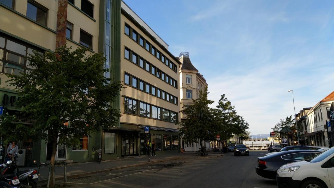 City Living Sentrum Hotel Trondheim Exterior photo